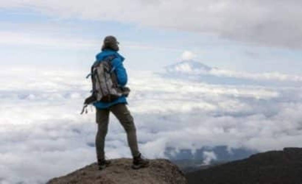 Ruta de 7 días al Monte Kilimanjaro Marangu (alojamiento en cabañas